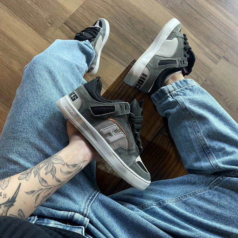 Hocks Bold Asfalto