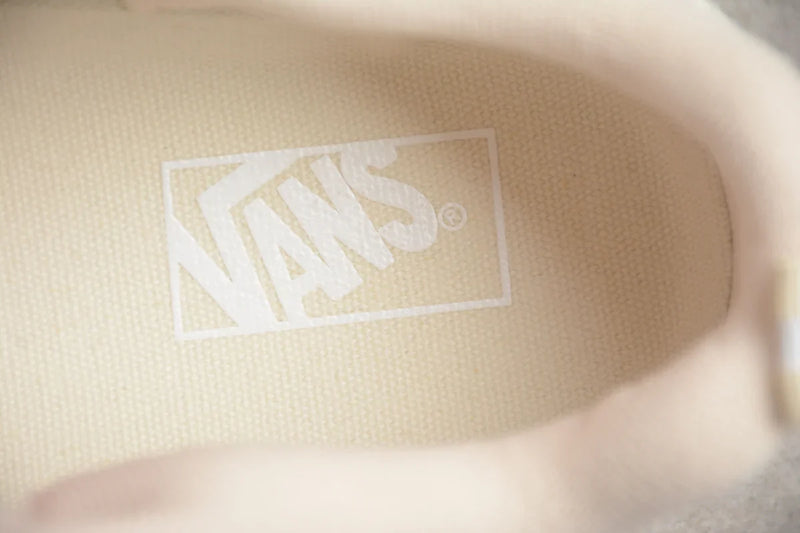 Vans Knu Skool White