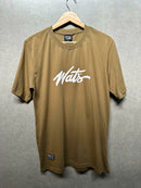 Camiseta Wats Tag Caqui
